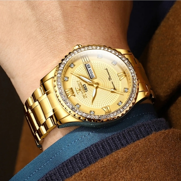 Waterproof Gold Men's Watch Classic Stainless Steel - Picture 3 of 4